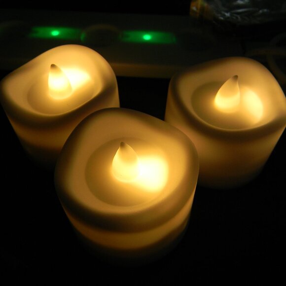 Luminesence Rechargeable 3-Piece Candles w/Glass Votives by Valerie PARR HILL - Picture 3 of 5